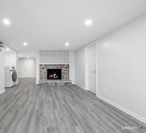 77 Alexander Avenue Bridgeport CT 06606