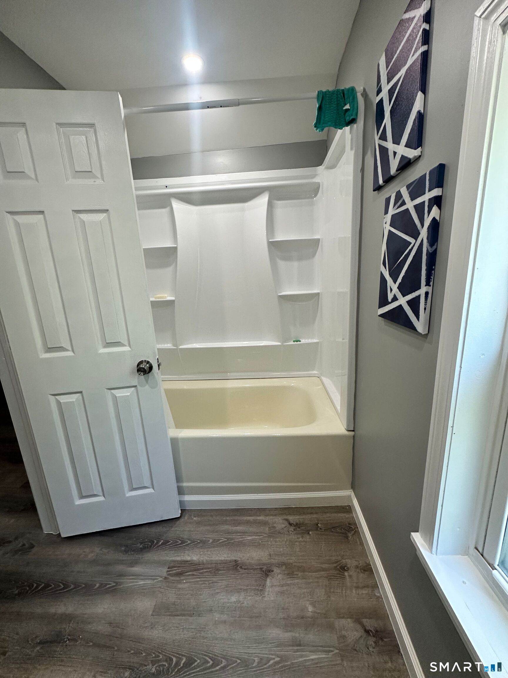 189 Putnam Street New Haven CT 06519