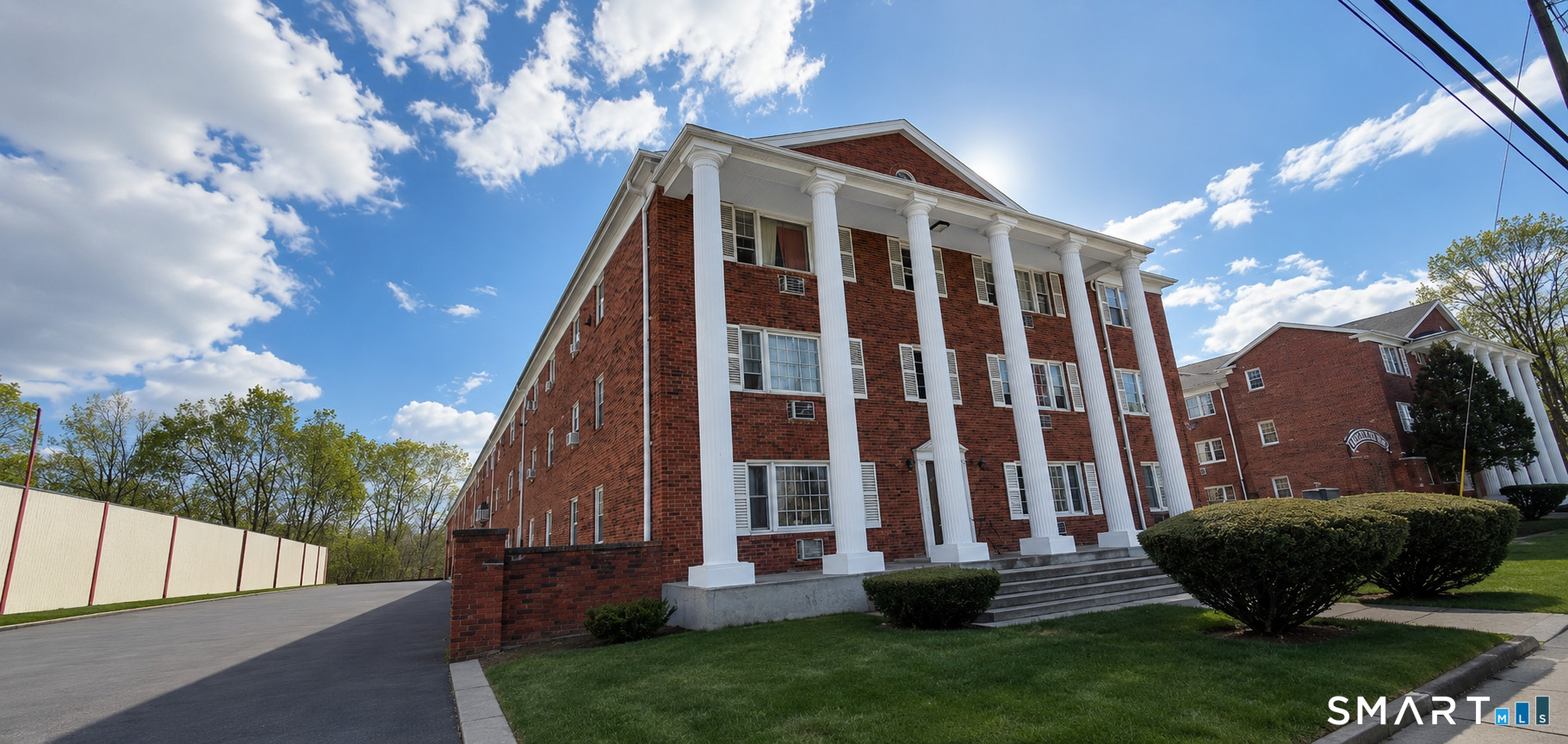 509 Burnside Avenue East Hartford CT 06108
