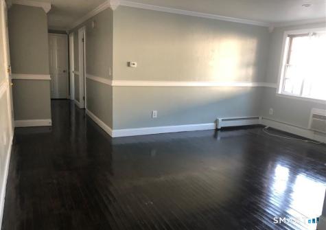 509 Burnside Avenue East Hartford CT 06108
