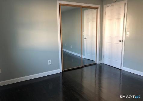 509 Burnside Avenue East Hartford CT 06108