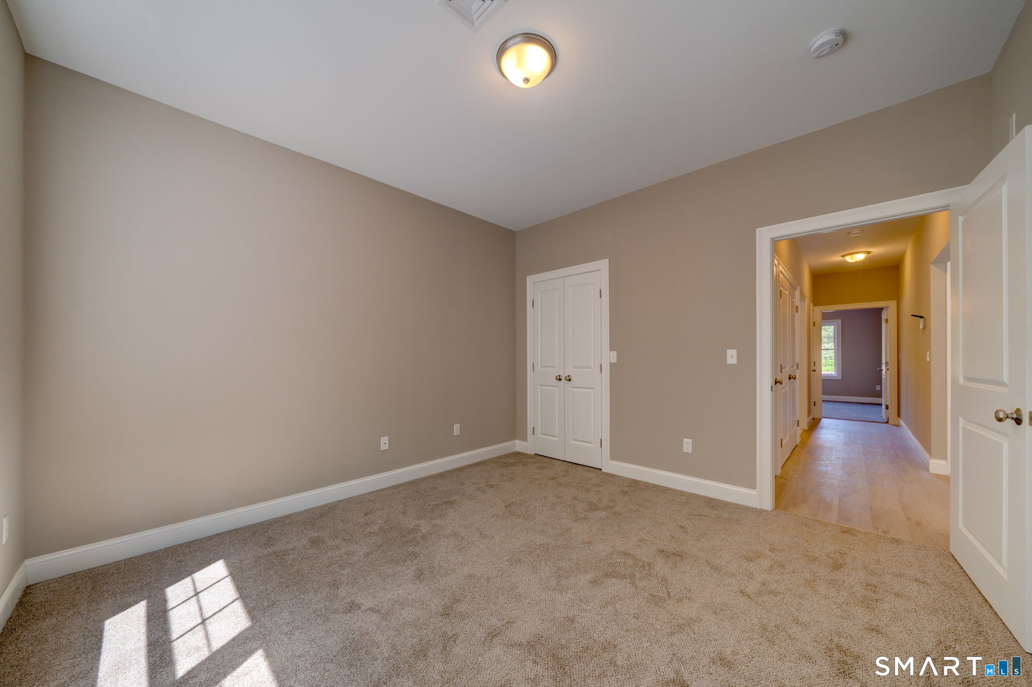 37 Hunters Lane Southington CT 06479