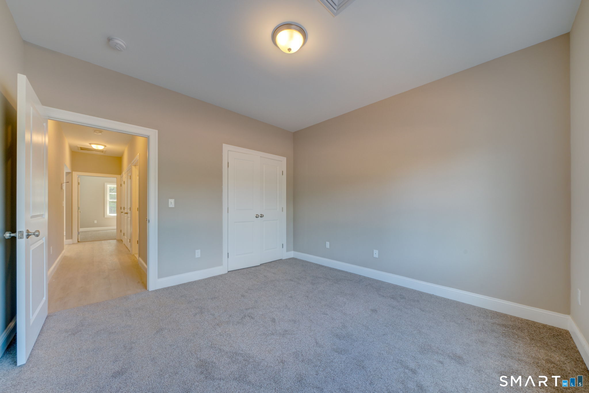 37 Hunters Lane Southington CT 06479