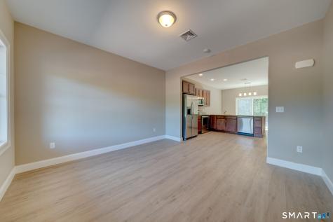 37 Hunters Lane Southington CT 06479