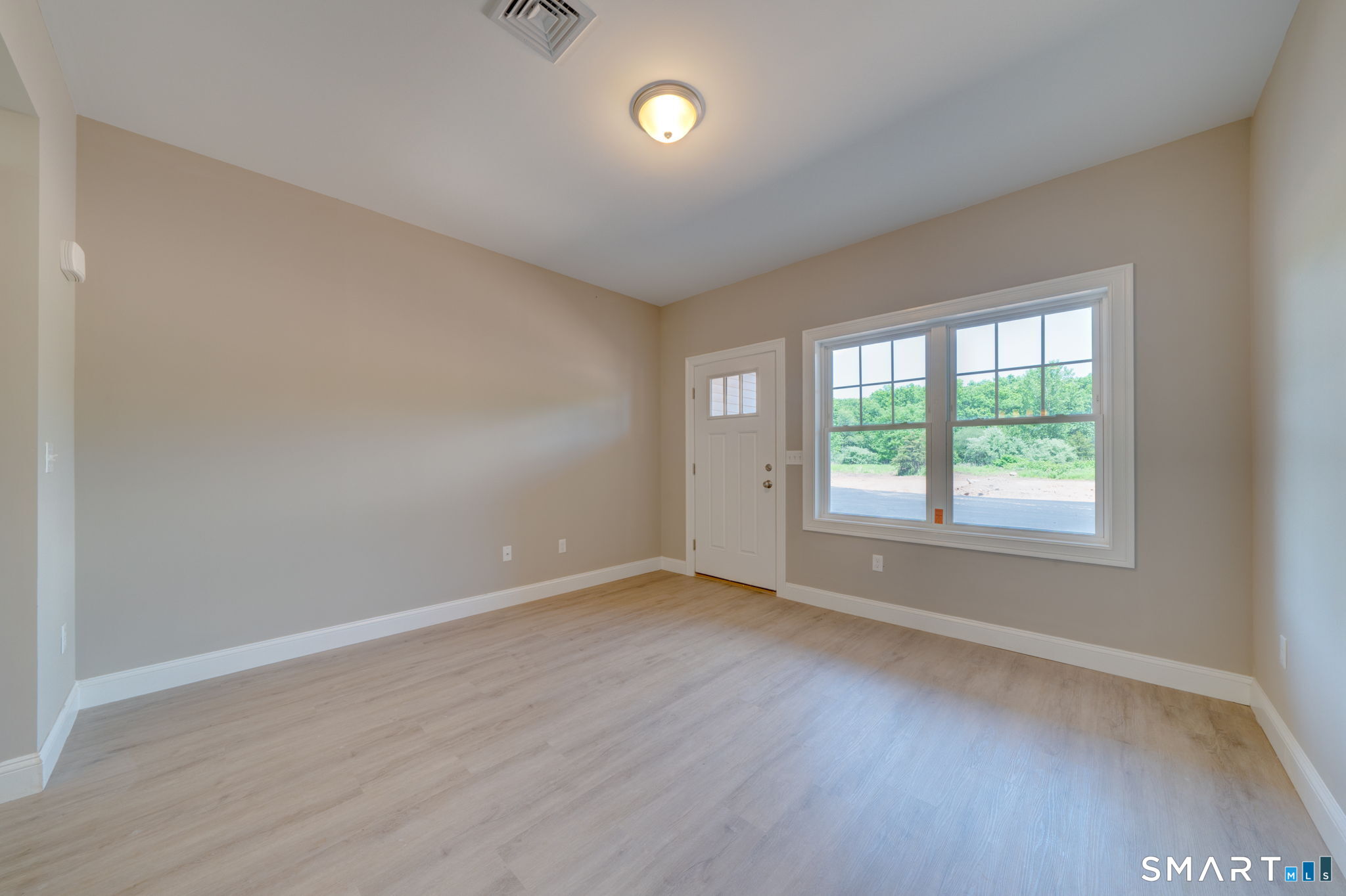 37 Hunters Lane Southington CT 06479