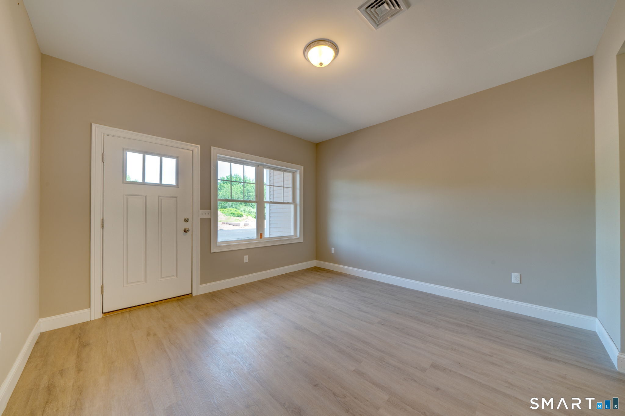 37 Hunters Lane Southington CT 06479
