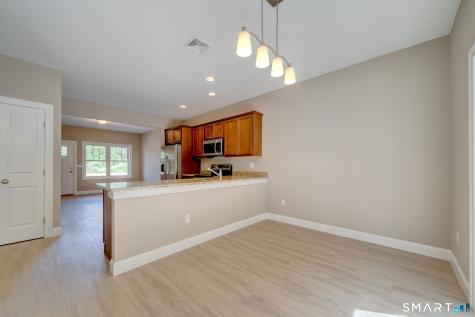 37 Hunters Lane Southington CT 06479