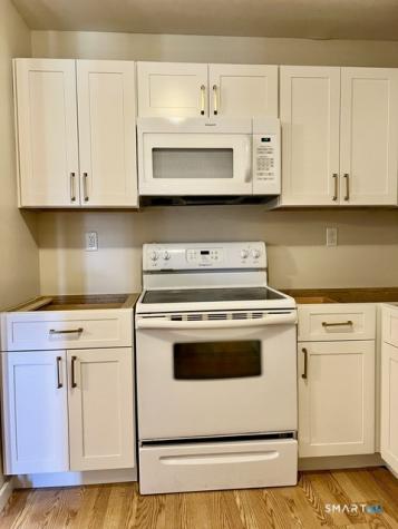 2118 Cromwell Hills Drive Cromwell CT 06416
