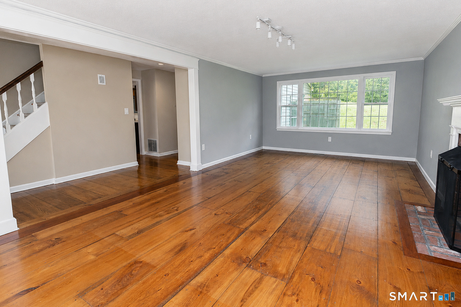 50 Fox Den Road Simsbury CT 06092