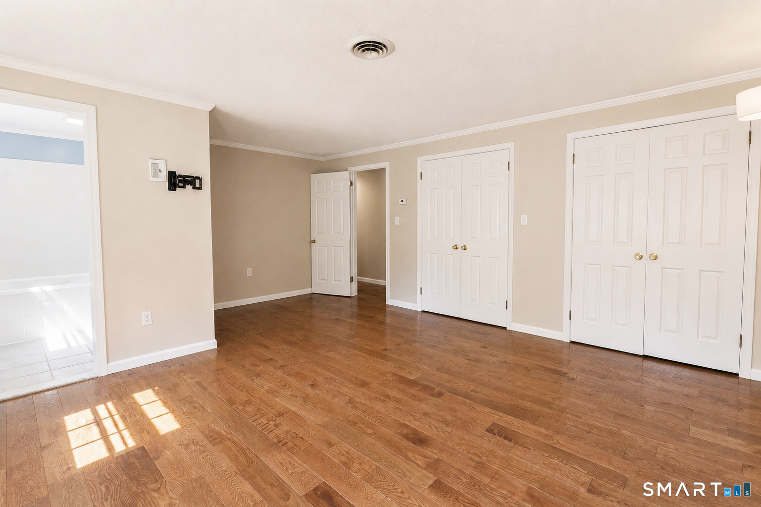 50 Fox Den Road Simsbury CT 06092