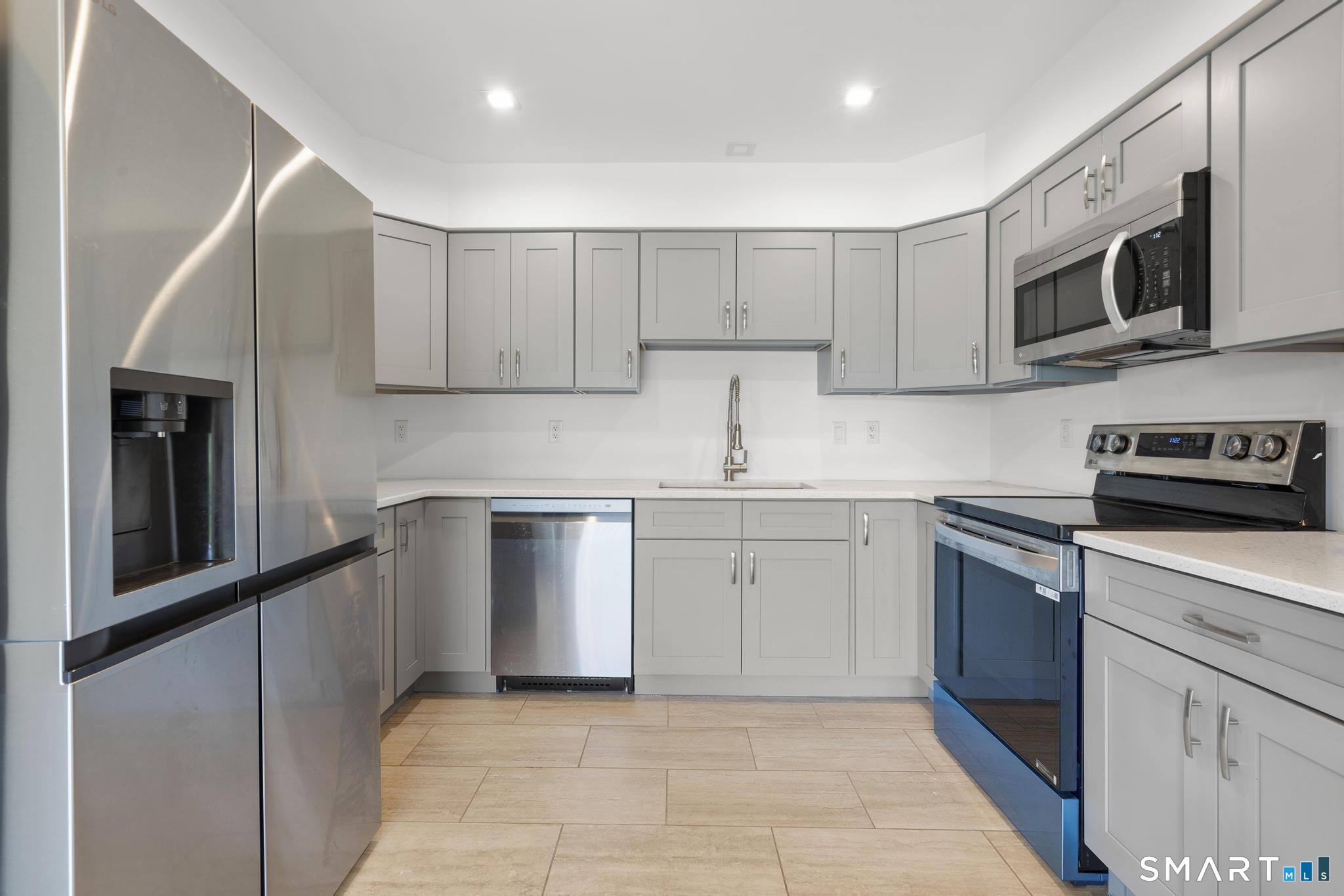 245 East Main Street Branford CT 06405