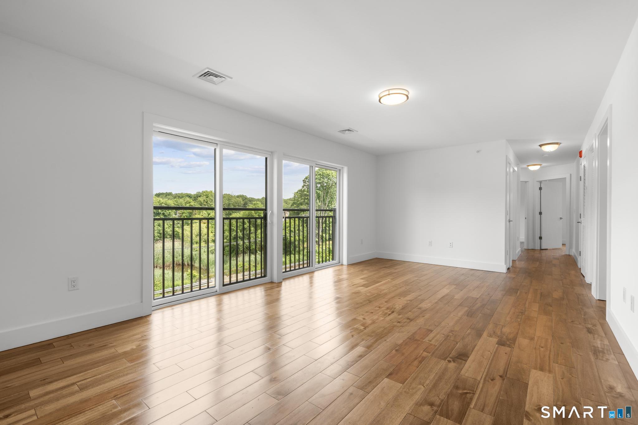 245 East Main Street Branford CT 06405