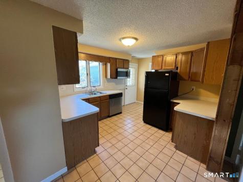 138 Mountain Street Ellington CT 06029