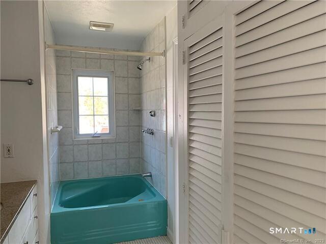 18 Platts Hill Road Newtown CT 06470