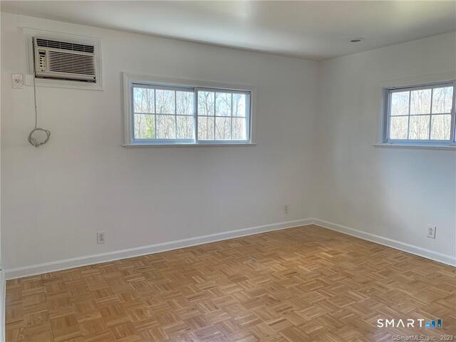 18 Platts Hill Road Newtown CT 06470
