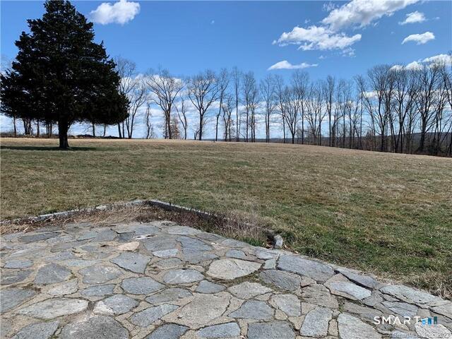 18 Platts Hill Road Newtown CT 06470