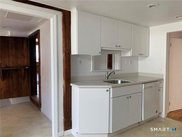 18 Platts Hill Road Newtown CT 06470