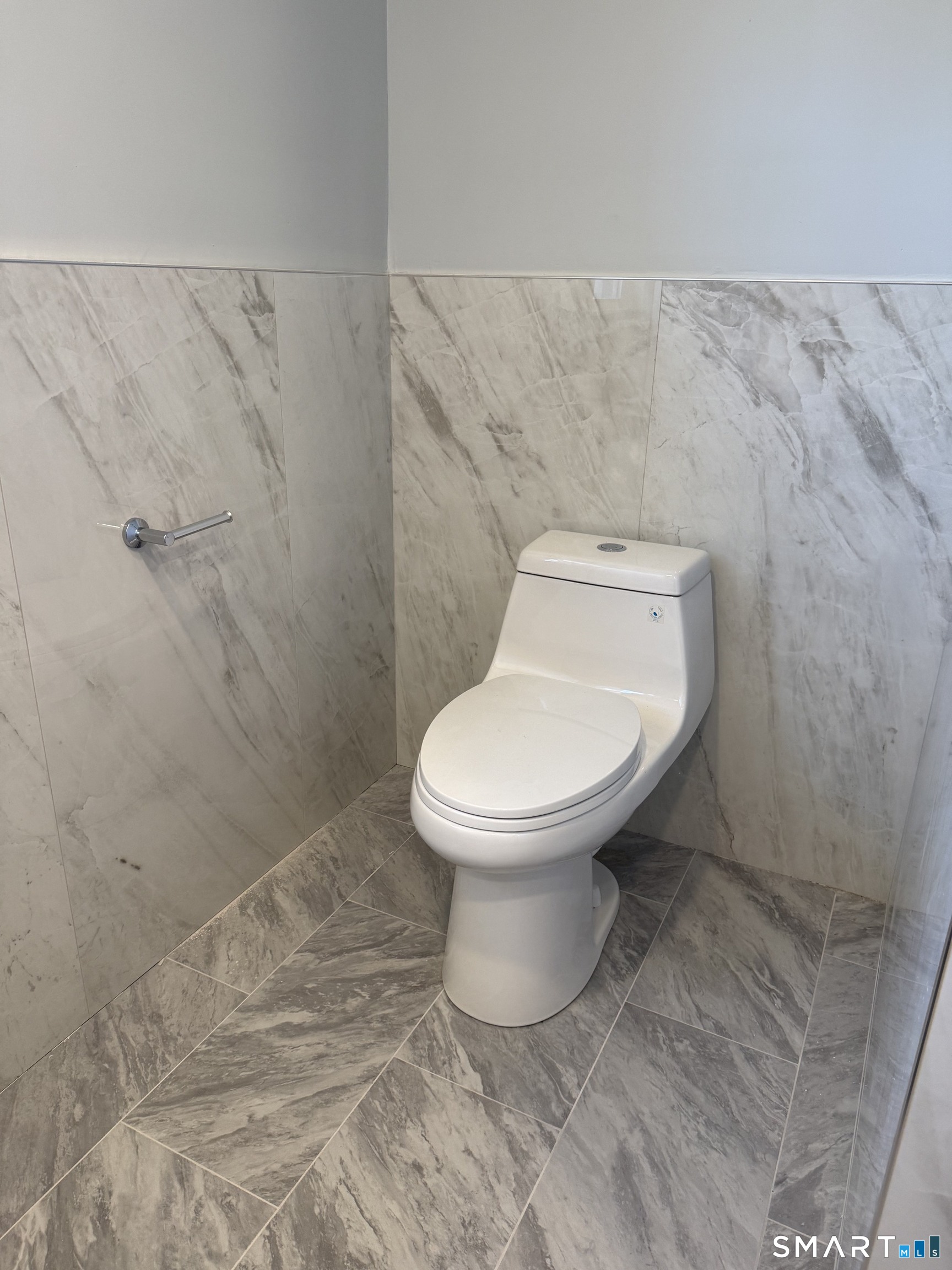 72-B Taylor Avenue Norwalk CT 06854