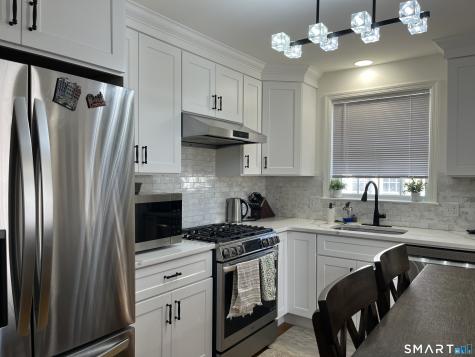 42 Givens Avenue Stamford CT 06902