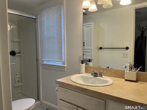 42 Givens Avenue Stamford CT 06902