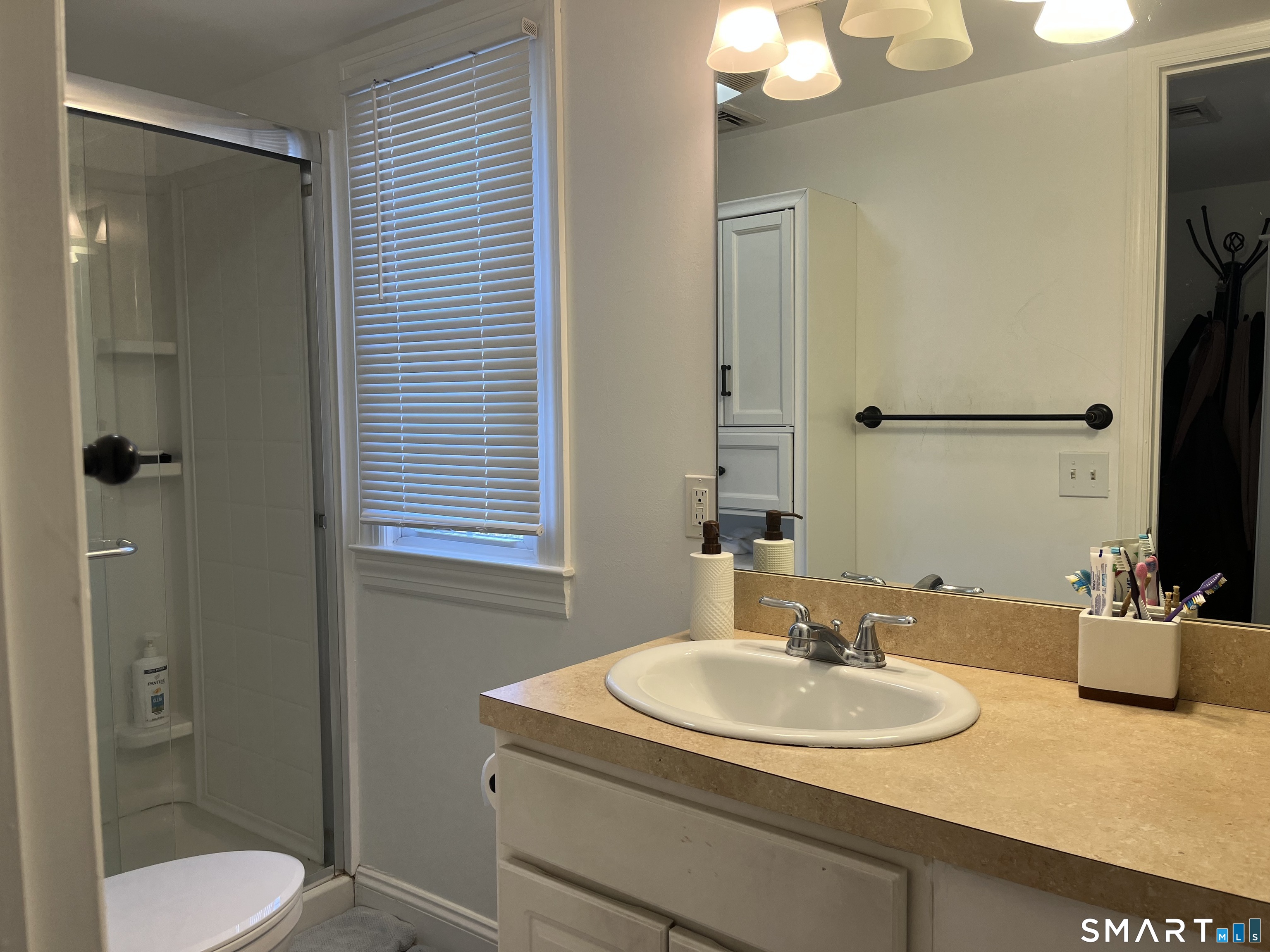 42 Givens Avenue Stamford CT 06902