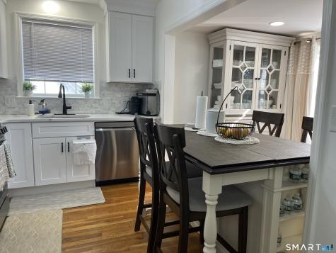 42 Givens Avenue Stamford CT 06902