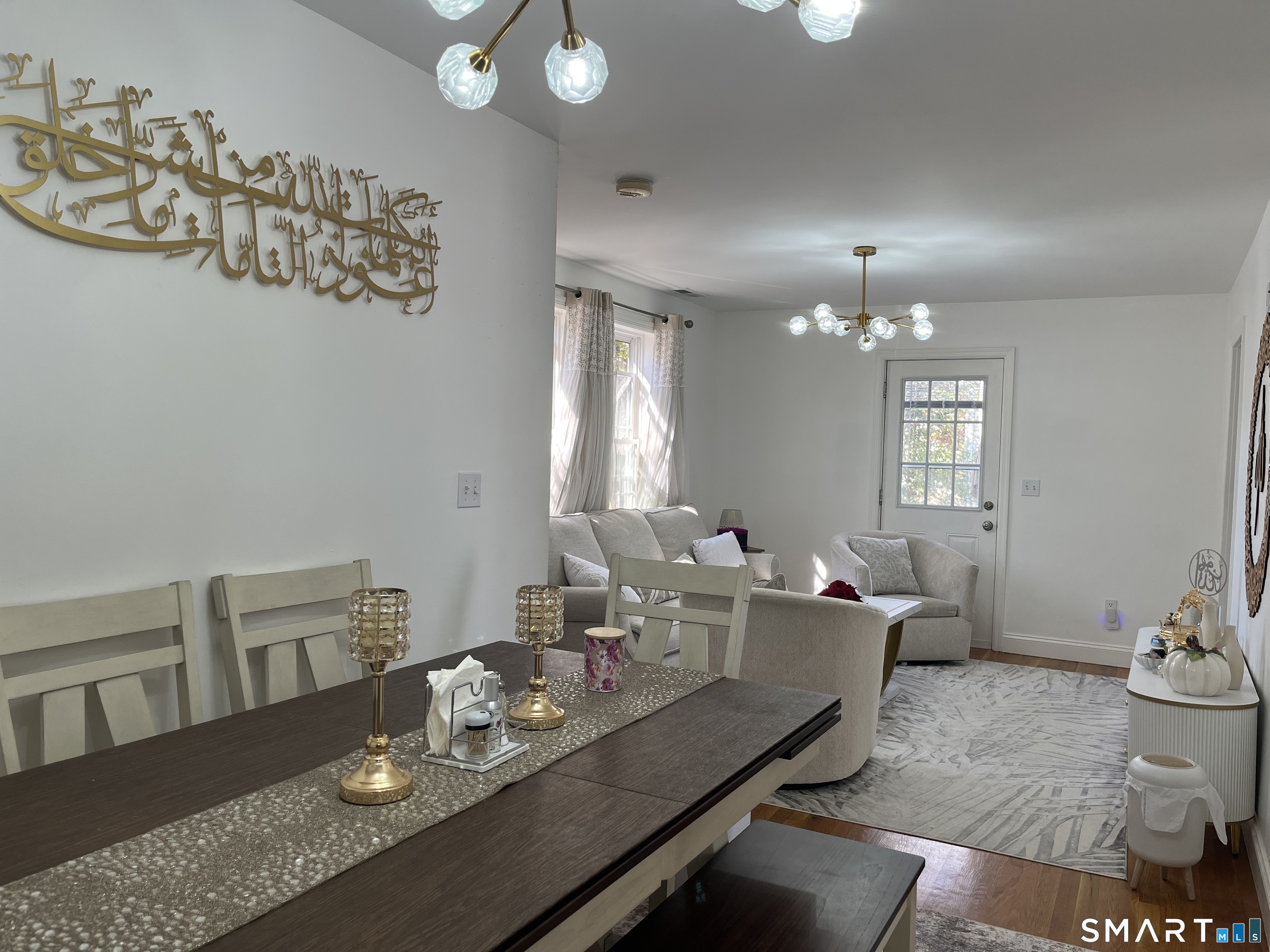 42 Givens Avenue Stamford CT 06902