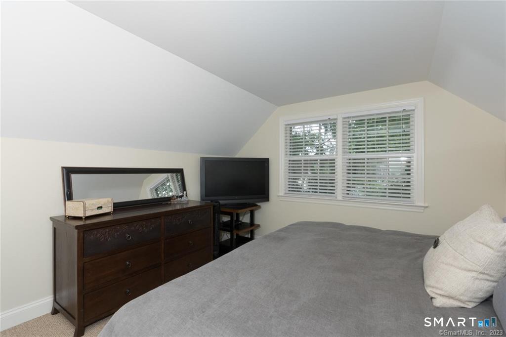 74 Grove Street New Canaan CT 06840