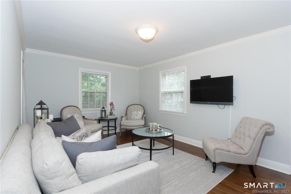 74 Grove Street New Canaan CT 06840