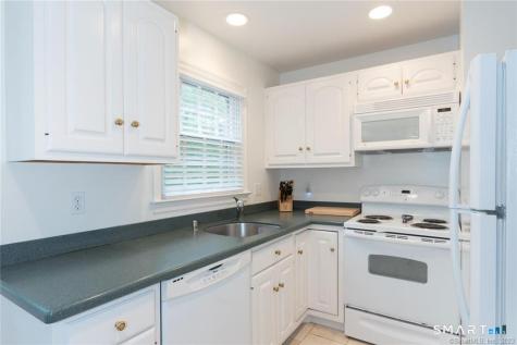 74 Grove Street New Canaan CT 06840