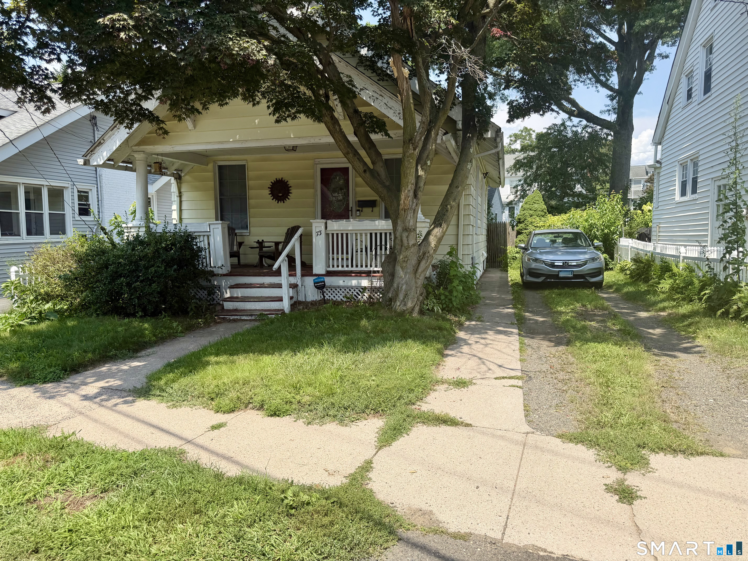 73 Hawthorne Avenue Hamden CT 06517