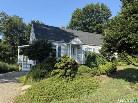 111 Mill Hill Road Fairfield CT 06824