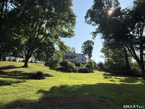 111 Mill Hill Road Fairfield CT 06824