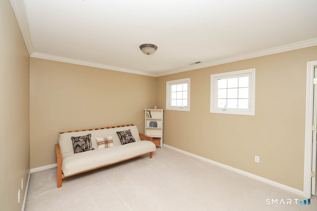 38 Bradford Walk Farmington CT 06032