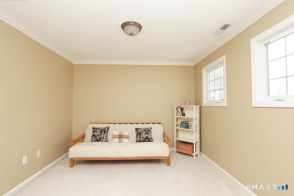 38 Bradford Walk Farmington CT 06032
