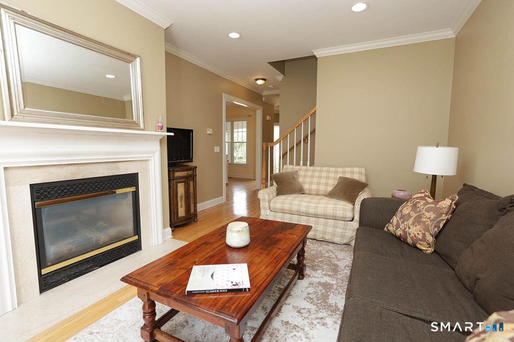 38 Bradford Walk Farmington CT 06032
