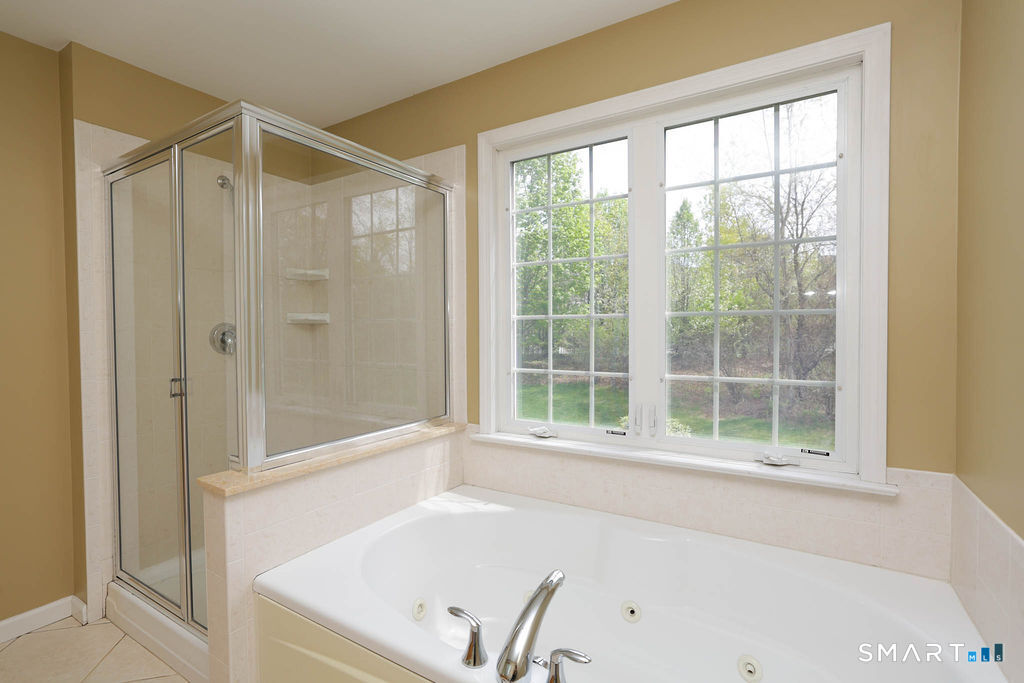 38 Bradford Walk Farmington CT 06032