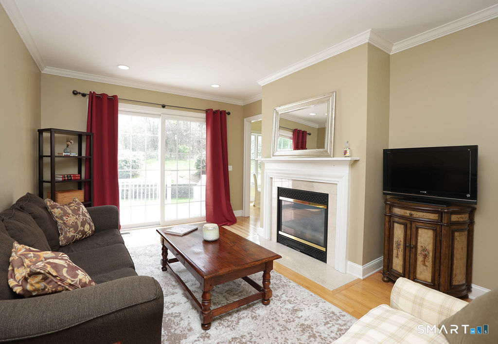 38 Bradford Walk Farmington CT 06032