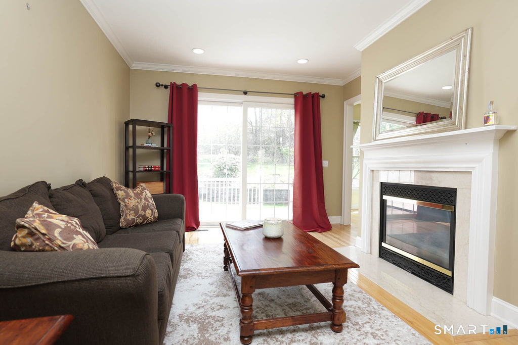 38 Bradford Walk Farmington CT 06032