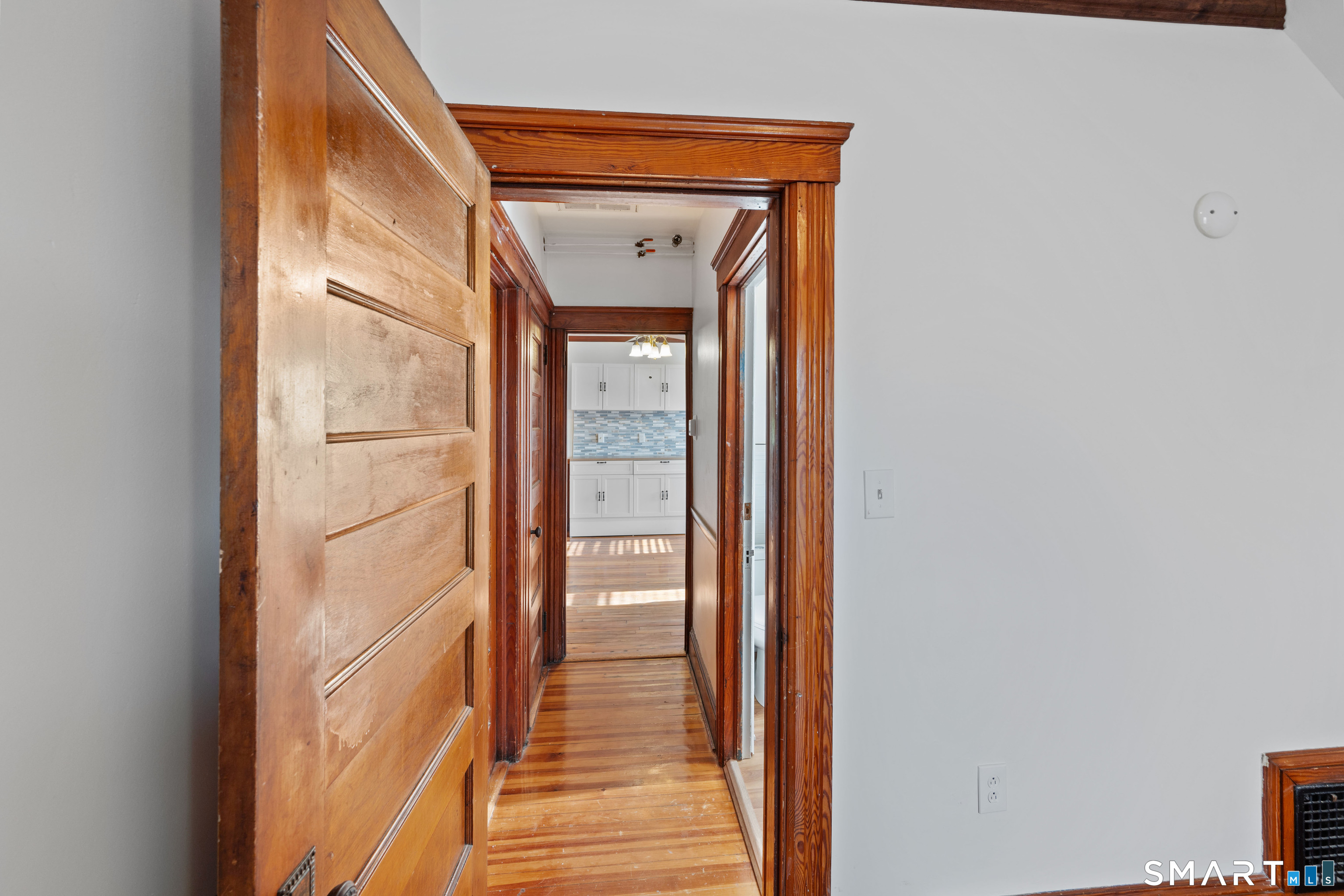 19 Thomas Street West Hartford CT 06119