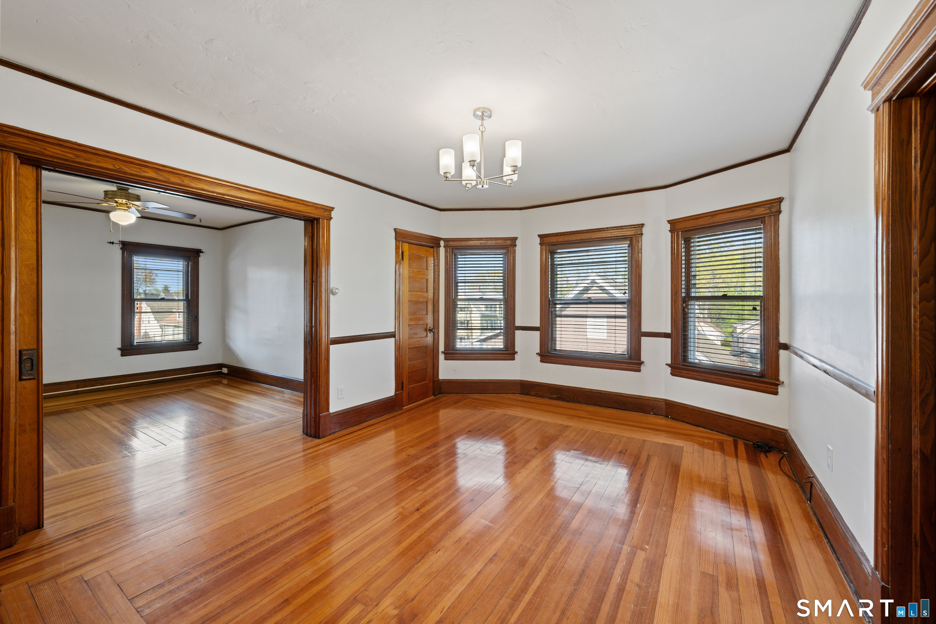 19 Thomas Street West Hartford CT 06119