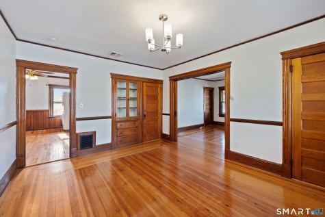 19 Thomas Street West Hartford CT 06119