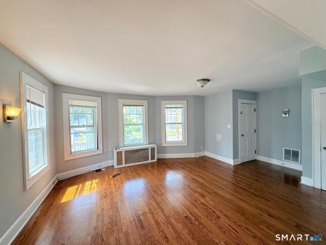 523 West Taft Avenue Bridgeport CT 06604
