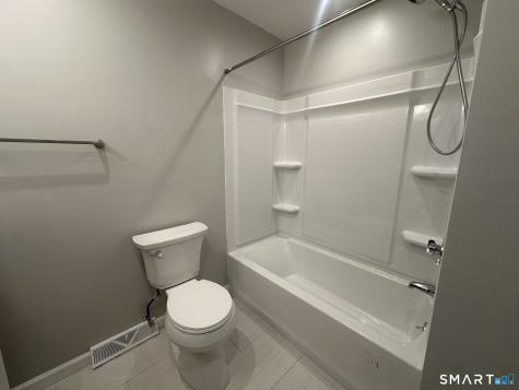 1690 Dixwell Avenue Hamden CT 06514