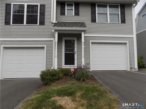 6 Barnum Court Bethel CT 06801