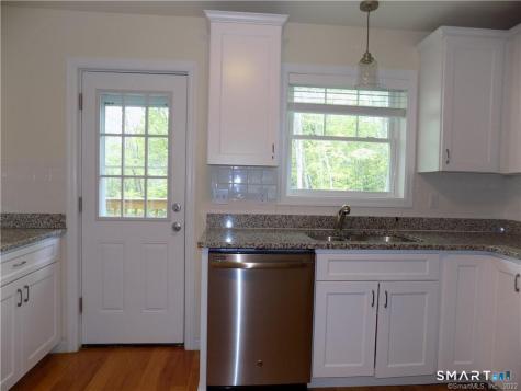6 Barnum Court Bethel CT 06801