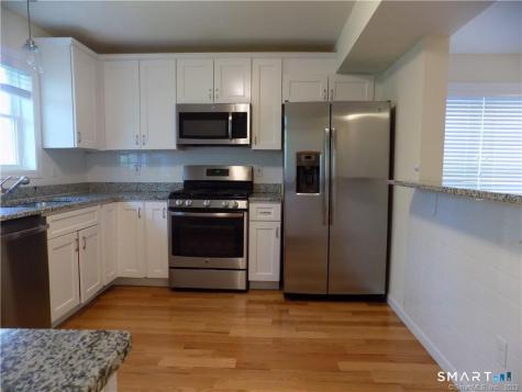 6 Barnum Court Bethel CT 06801
