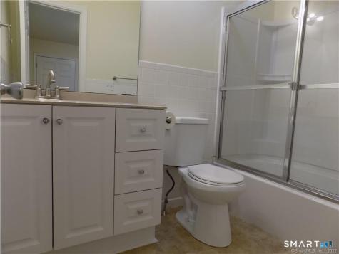 6 Barnum Court Bethel CT 06801