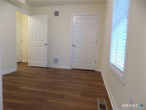 6 Barnum Court Bethel CT 06801