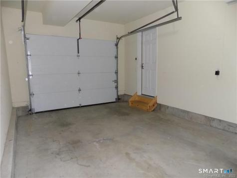 6 Barnum Court Bethel CT 06801
